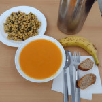 Crema de pastanaga i cigrons saltats